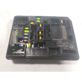 CAJA RELES / FUSIBLES 284B69541R 284B69541R