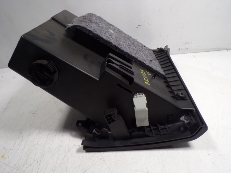 Recambio de guantera para peugeot 308 1.6 blue-hdi fap referencia OEM IAM 16108048ZD 9677995177 