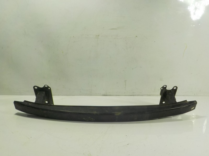 Recambio de refuerzo paragolpes delantero para volkswagen polo (9n1) 1.2 12v referencia OEM IAM   