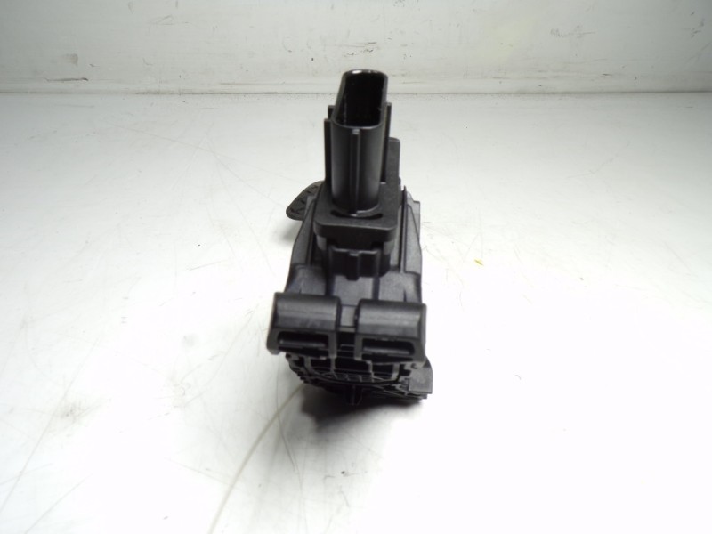 Recambio de potenciometro pedal para volkswagen golf vii lim. 1.6 tdi dpf referencia OEM IAM 5Q2723503D 5Q2723503D 