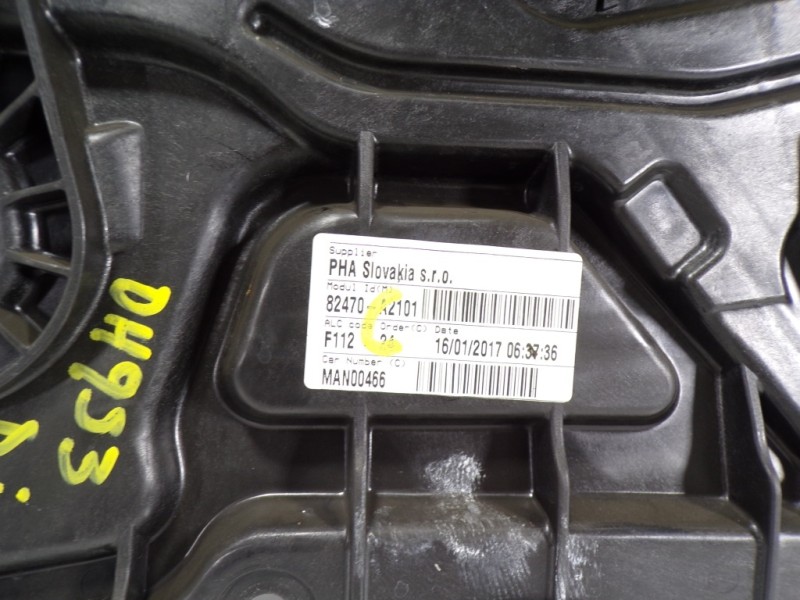 Recambio de elevalunas delantero izquierdo para kia cee´d 1.4 crdi cat referencia OEM IAM  82470A2101 