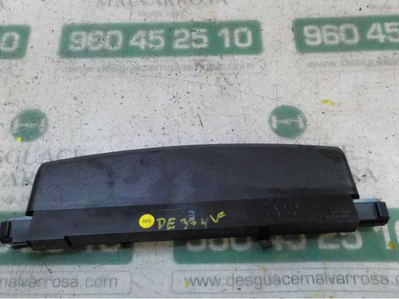 Recambio de piloto trasero central para audi a6 berlina (4f2) 3.0 tdi quattro (165kw) referencia OEM IAM 4F5945097  