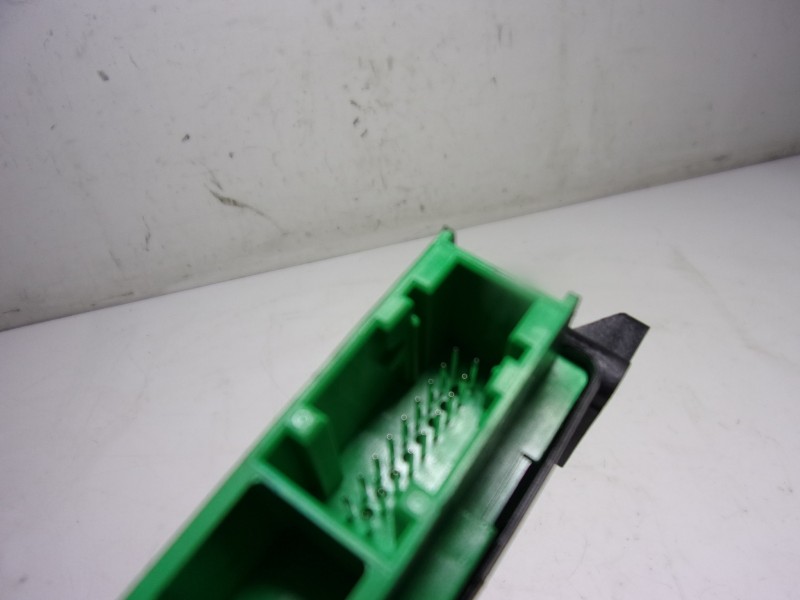 Recambio de modulo electronico para peugeot 308 1.2 12v e-thp referencia OEM IAM 1610803280 9675749680 