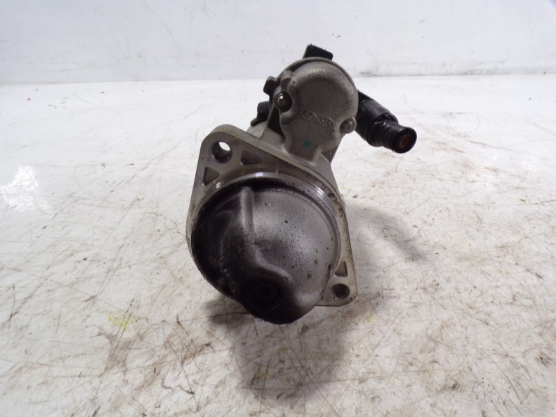 Recambio de motor arranque para kia cee´d 1.4 crdi cat referencia OEM IAM  361002A670 