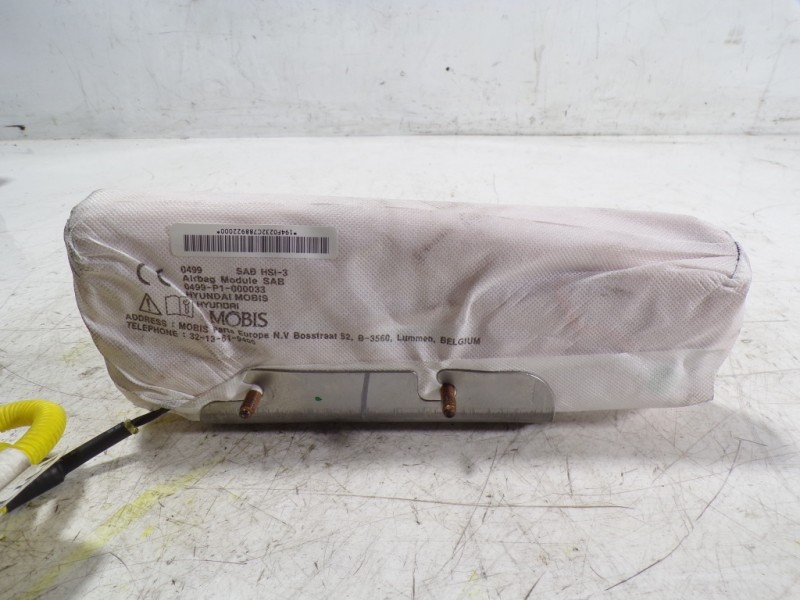 Recambio de airbag lateral derecho para hyundai i20 1.0 tgdi cat referencia OEM IAM 88920C7000 0499P1000033 0499P1000033