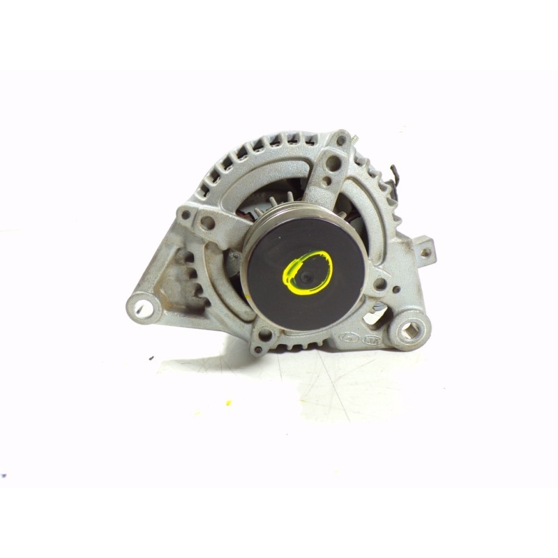 Recambio de alternador para hyundai tucson 1.7 crdi cat referencia OEM IAM 373002A700 373002A700 MS104211884