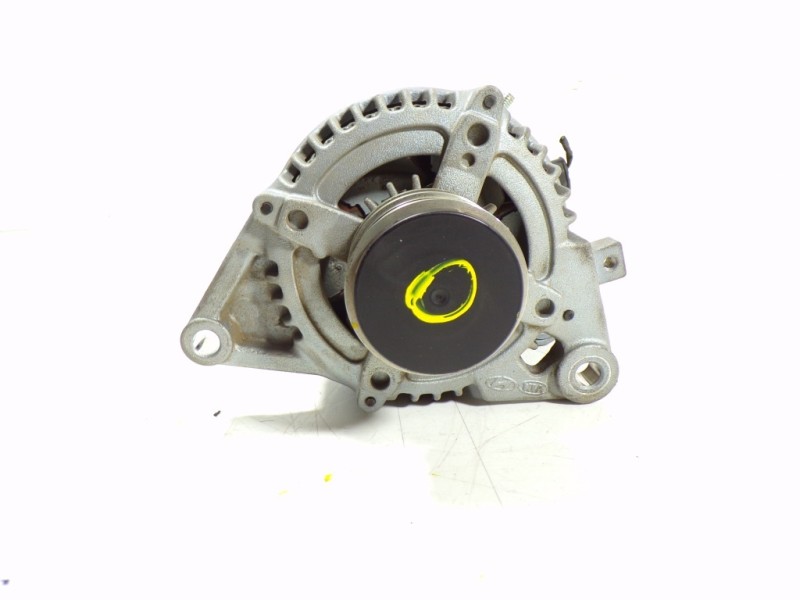 Recambio de alternador para hyundai tucson 1.7 crdi cat referencia OEM IAM 373002A700 373002A700 MS104211884