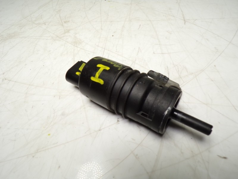 Recambio de bomba limpia para bmw serie 5 lim. (f10) 530d xdrive referencia OEM IAM 67126934160 693416001 