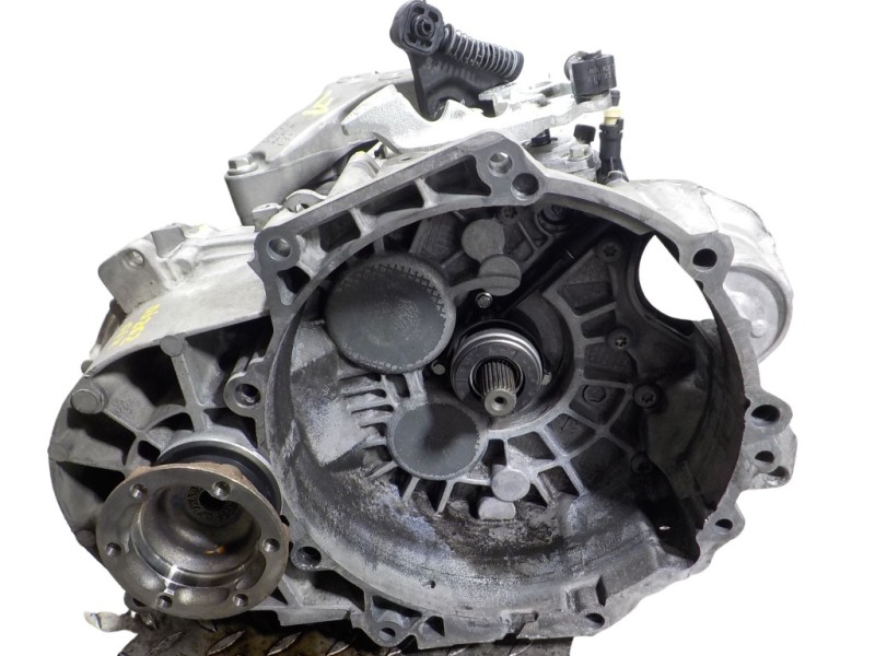 Recambio de caja cambios para audi a3 sportback (8vf) s line edition referencia OEM IAM 02Q300050E PGT 