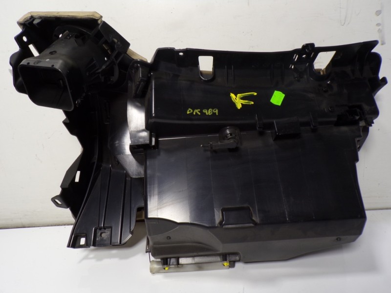 Recambio de guantera para mercedes-benz clase cls (w219) 3.0 cdi cat referencia OEM IAM A21968000988L22 E08831021 