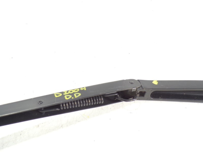 Recambio de brazo limpia delantero derecho para hyundai tucson 1.7 crdi cat referencia OEM IAM 98321D3000  