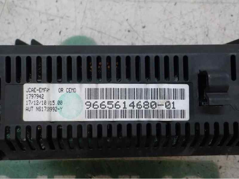 Recambio de pantalla multifuncion para peugeot expert tepee 1.6 16v hdi referencia OEM IAM   