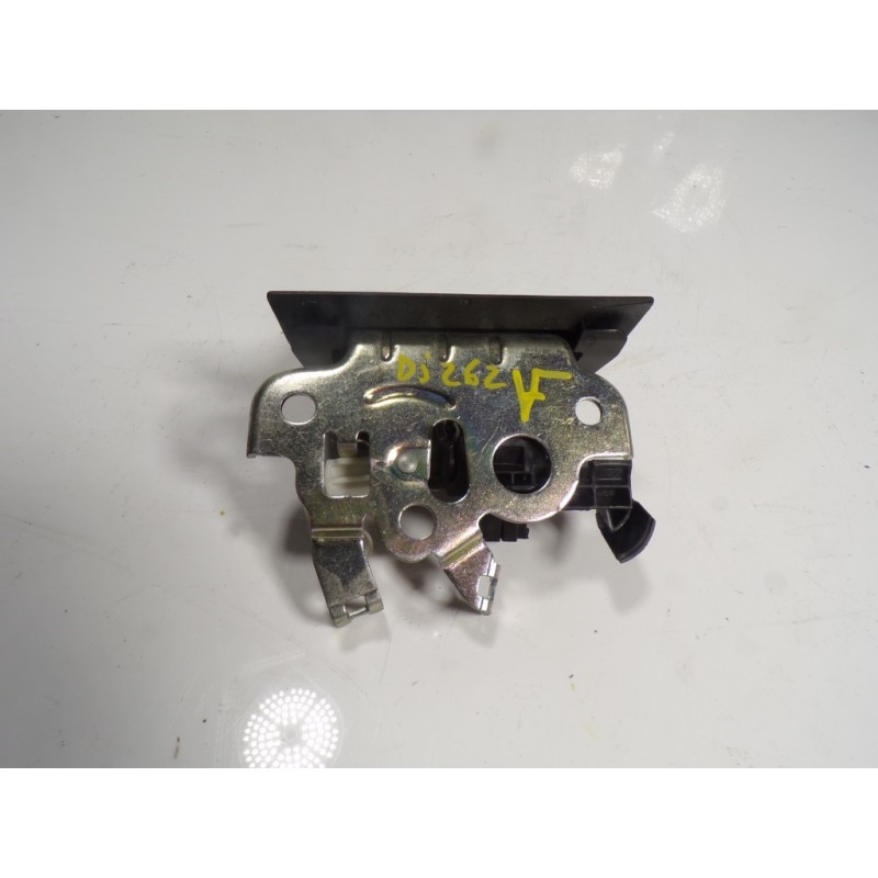 Recambio de cerradura maletero / porton para audi a3 sportback (8vf) s line edition referencia OEM IAM 8R0827505A 8R0827505A 