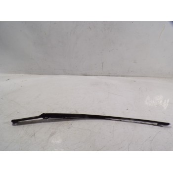 BRAZO LIMPIA DELANTERO DERECHO 8P1955408A 