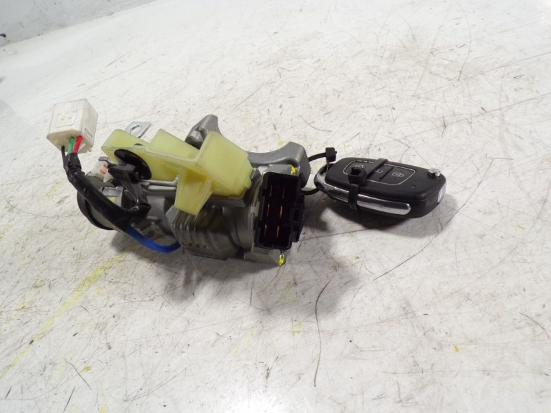 Recambio de antirrobo para hyundai i20 1.0 tgdi cat referencia OEM IAM 81910C7500  