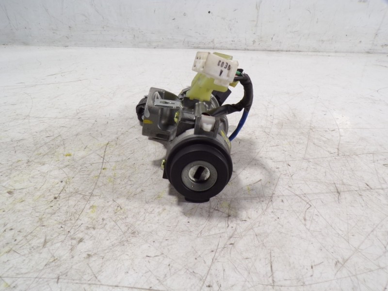 Recambio de antirrobo para hyundai i20 1.0 tgdi cat referencia OEM IAM 81910C7500  