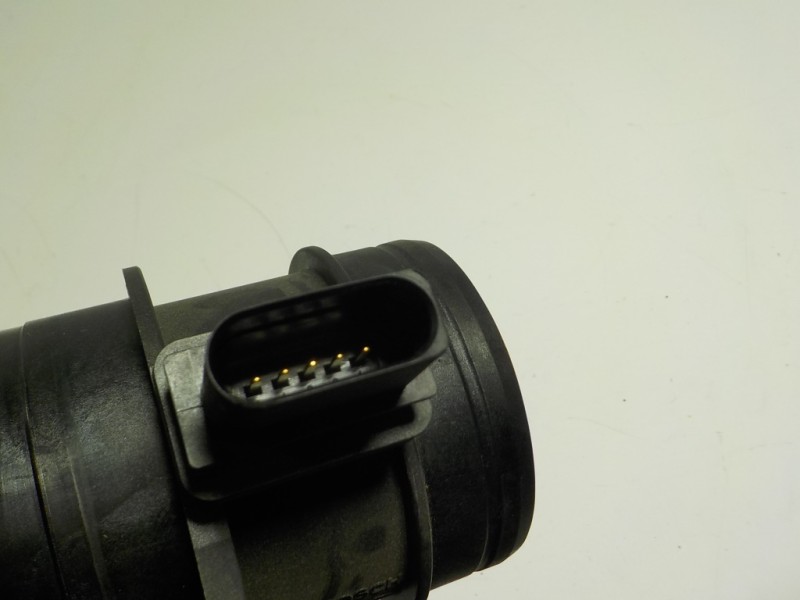 Recambio de caudalimetro para volkswagen tiguan (5n1) 2.0 tdi referencia OEM IAM 03G906461C  