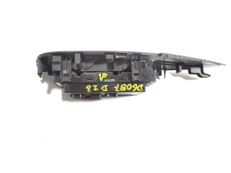 Recambio de mando elevalunas delantero izquierdo para nissan qashqai (j11) 1.2 16v cat referencia OEM IAM 254014EA1A  