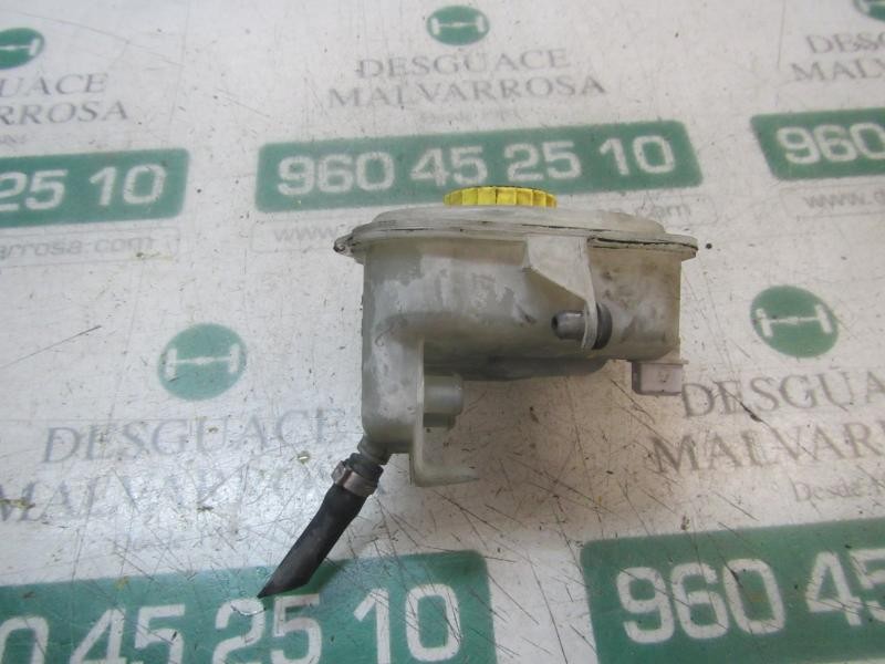 Recambio de deposito servo para audi allroad quattro (4b5) 2.5 v6 24v tdi referencia OEM IAM 4B0611301E  