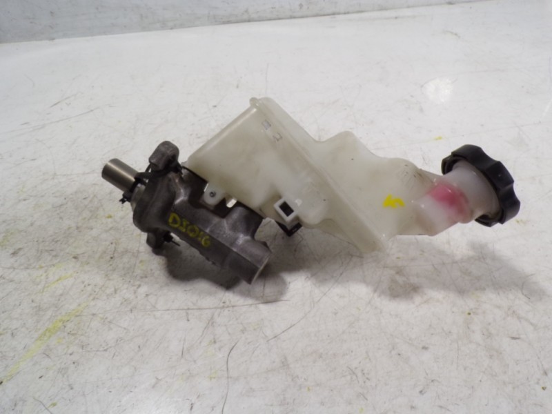 Recambio de bomba freno para hyundai i20 1.0 tgdi cat referencia OEM IAM 58510C8200  