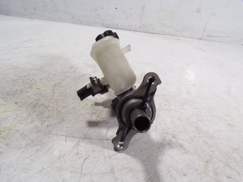 Recambio de bomba freno para hyundai i20 1.0 tgdi cat referencia OEM IAM 58510C8200  