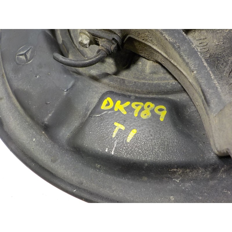 Recambio de mangueta trasera izquierda para mercedes-benz clase cls (w219) 3.0 cdi cat referencia OEM IAM A2113508308  