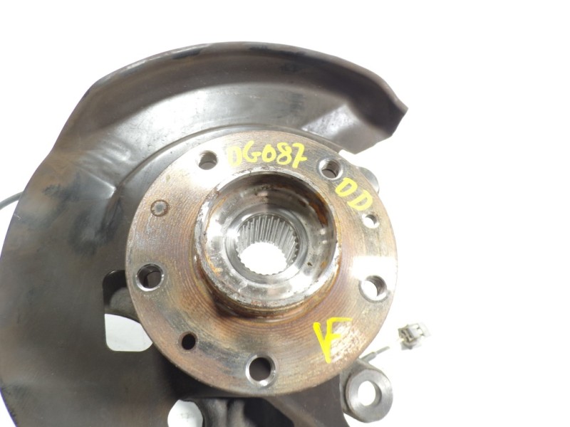 Recambio de mangueta delantera derecha para nissan qashqai (j11) 1.2 16v cat referencia OEM IAM 400144EA0A  