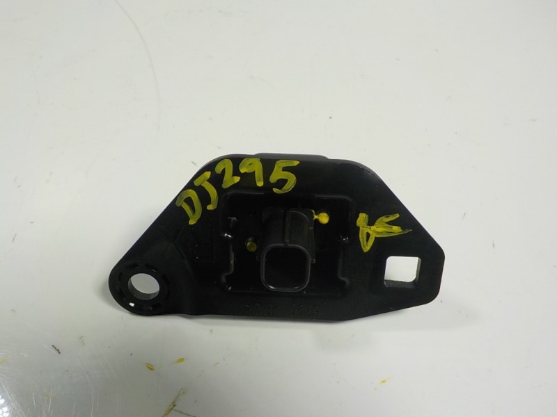 Recambio de modulo electronico para lexus rx 450h referencia OEM IAM 8679048140 8679048140 