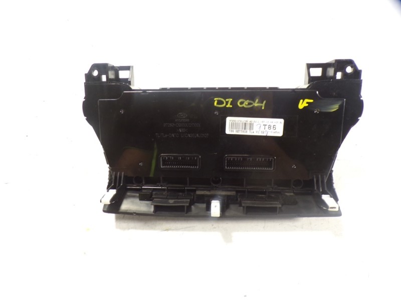 Recambio de mando climatizador para hyundai tucson 1.7 crdi cat referencia OEM IAM 97250D7211TRY 9725007211 