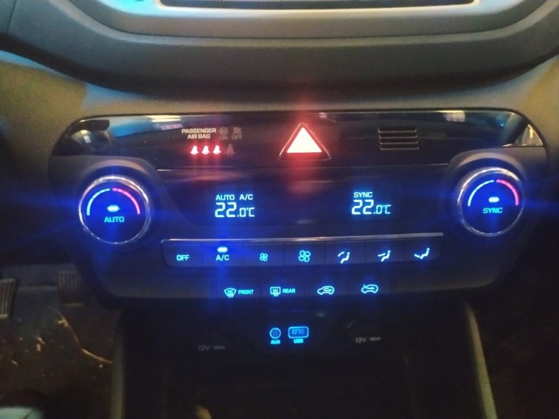 Recambio de mando climatizador para hyundai tucson 1.7 crdi cat referencia OEM IAM 97250D7211TRY 9725007211 