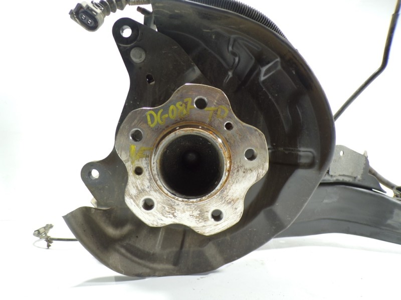 Recambio de mangueta trasera derecha para nissan qashqai (j11) 1.2 16v cat referencia OEM IAM 555014EG0A  