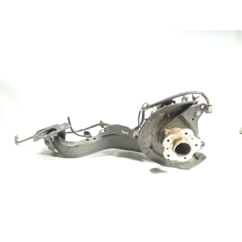 Recambio de mangueta trasera izquierda para nissan qashqai (j11) 1.2 16v cat referencia OEM IAM 555024EG0A  