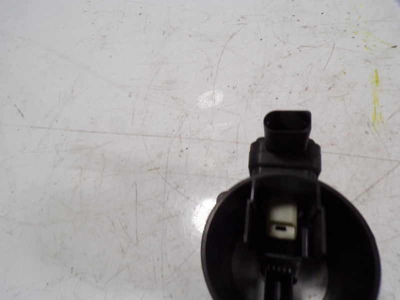 Recambio de caudalimetro para volkswagen golf vi (5k1) 1.6 tdi dpf referencia OEM IAM 03L906461 03L906461 5WK97023