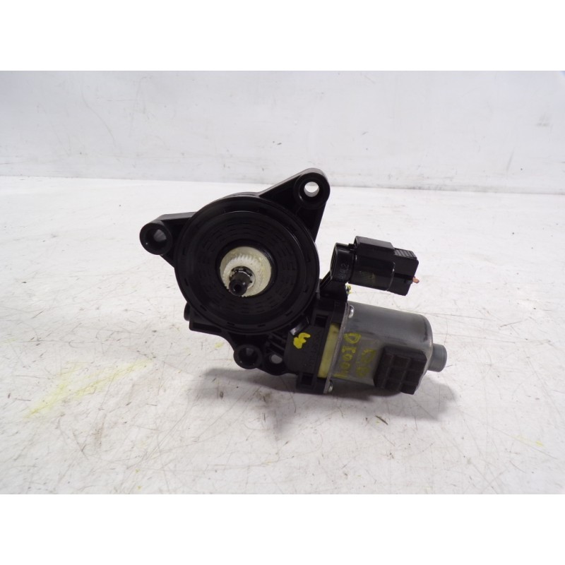 Recambio de motor elevalunas delantero derecho para hyundai tucson 1.7 crdi cat referencia OEM IAM 82460D7000 82460D7000 