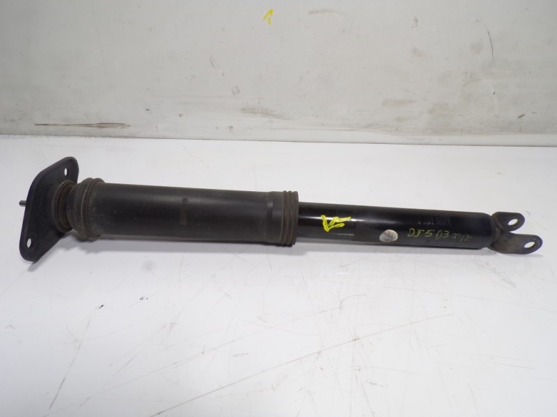 Recambio de amortiguador trasero izquierdo para ssangyong korando premium 4x2 referencia OEM IAM  4531034000 