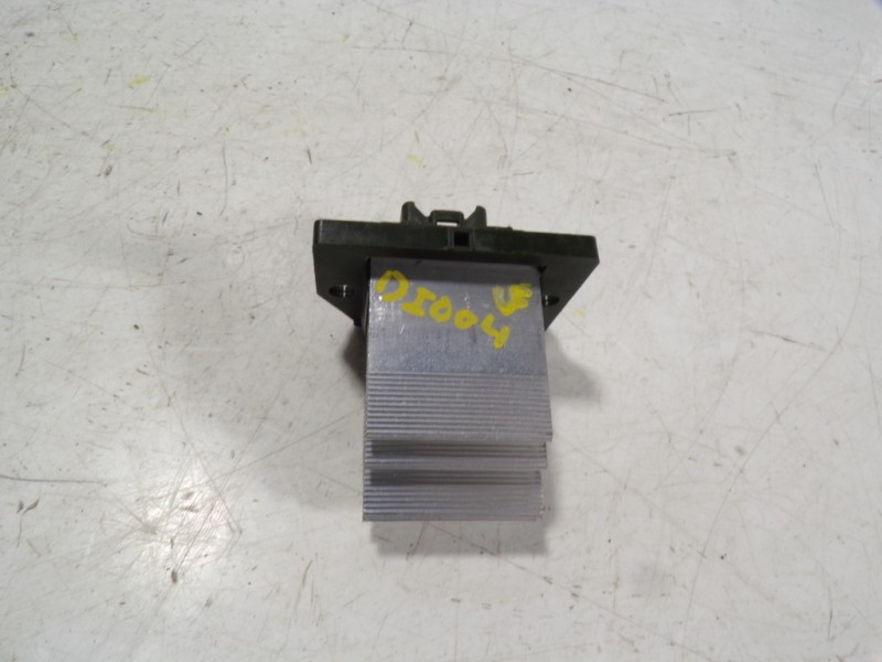 Recambio de resistencia calefaccion para hyundai tucson 1.7 crdi cat referencia OEM IAM 972353XAA0  