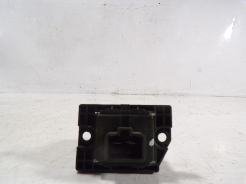 Recambio de resistencia calefaccion para hyundai tucson 1.7 crdi cat referencia OEM IAM 972353XAA0  