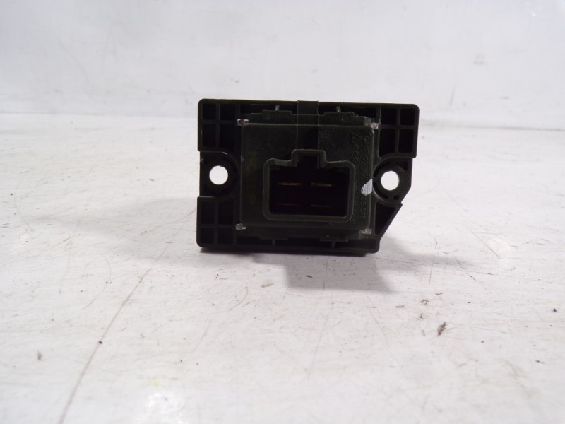 Recambio de resistencia calefaccion para hyundai tucson 1.7 crdi cat referencia OEM IAM 972353XAA0  