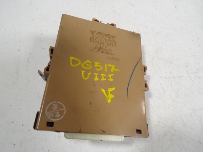 Recambio de modulo electronico para toyota prius (nhw20) 1.5 cat referencia OEM IAM 8911147050 8911147050 2324005290