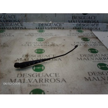 BRAZO LIMPIA DELANTERO DERECHO 