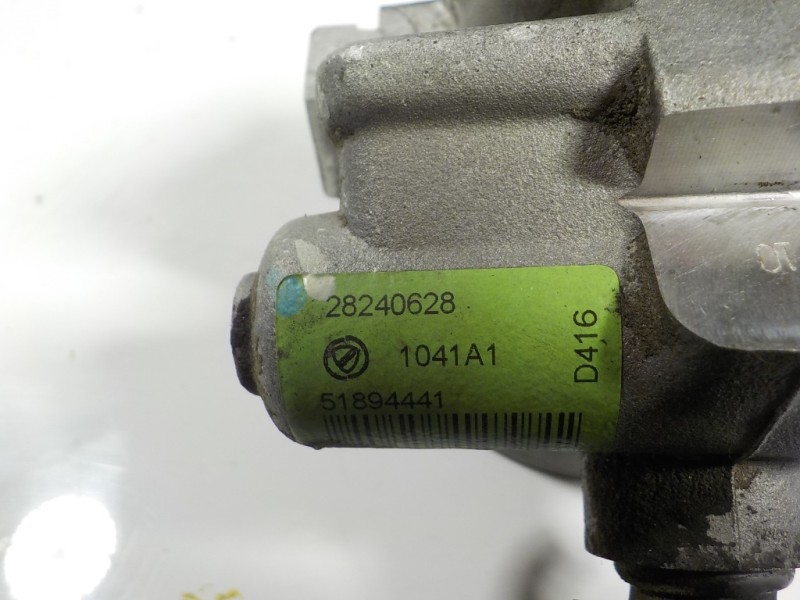 Recambio de bomba direccion para peugeot bipper 1.3 16v hdi fap referencia OEM IAM  28240628 