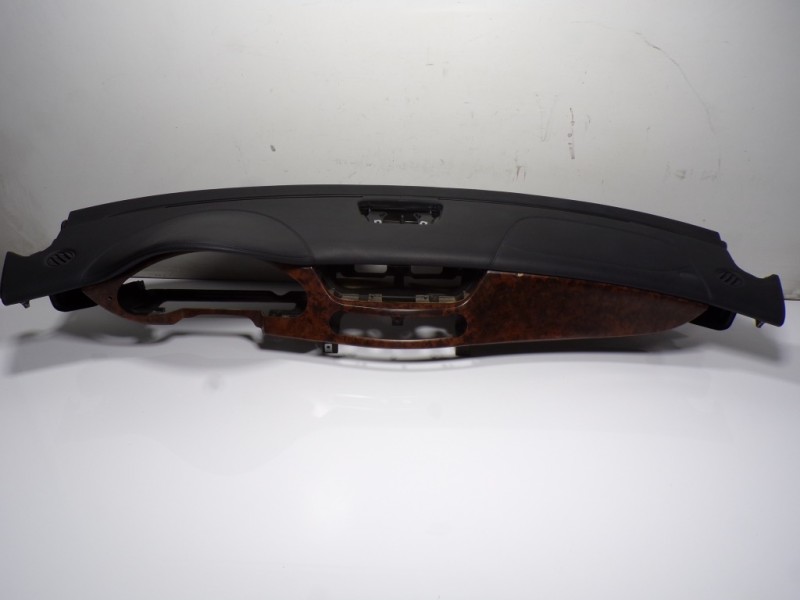 Recambio de salpicadero para mercedes-benz clase cls (w219) 3.0 cdi cat referencia OEM IAM A21968000879E44  A2198600502