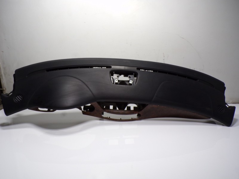 Recambio de salpicadero para mercedes-benz clase cls (w219) 3.0 cdi cat referencia OEM IAM A21968000879E44  A2198600502