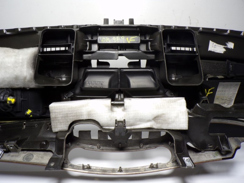 Recambio de salpicadero para mercedes-benz clase cls (w219) 3.0 cdi cat referencia OEM IAM A21968000879E44  A2198600502