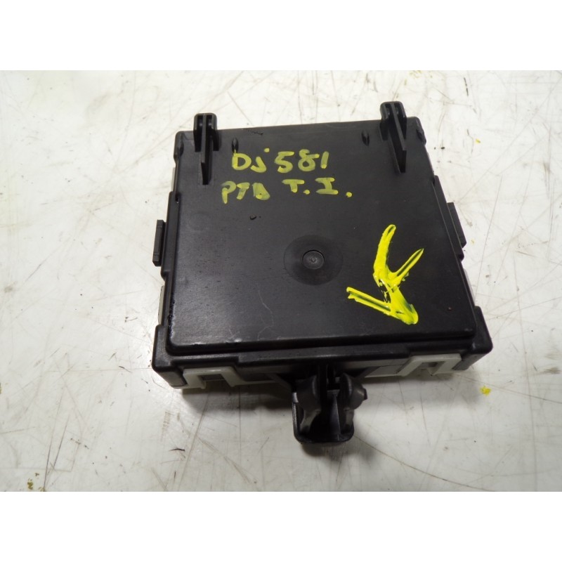 Recambio de modulo electronico para mercedes-benz cla-klasse (bm 118) cla 180 (118.384) referencia OEM IAM A1779001704 A17790017