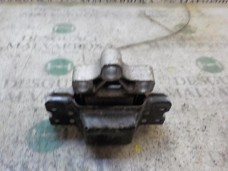 Recambio de soporte cambio para volkswagen golf v berlina (1k1) 2.0 tdi referencia OEM IAM   