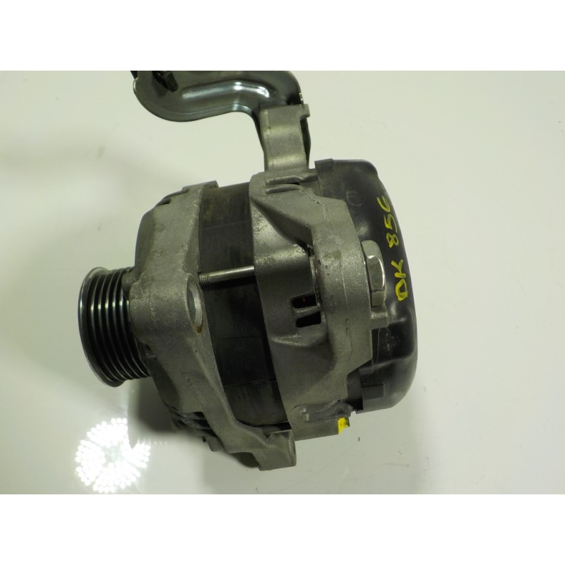 Recambio de alternador para toyota auris 1.4 turbodiesel cat referencia OEM IAM 270600N100 27060ON100 