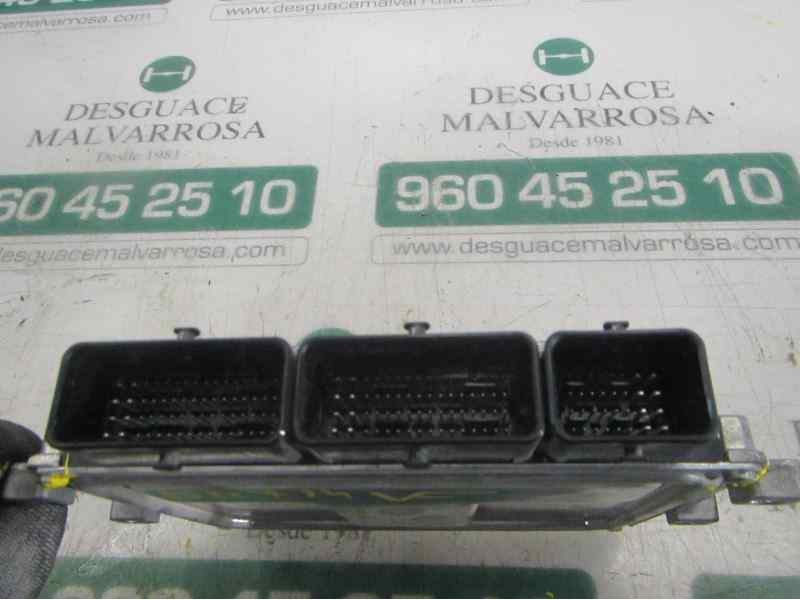 Recambio de centralita motor uce para dacia sandero stepway referencia OEM IAM 237107175R 23710717R 160512581