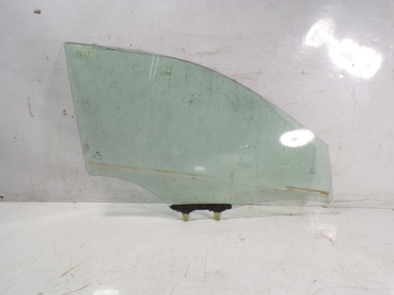 Recambio de cristal puerta delantero derecho para hyundai i20 1.0 tgdi cat referencia OEM IAM 82420C8010  