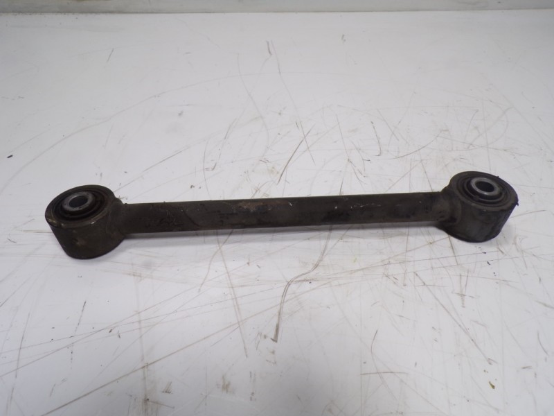 Recambio de brazo suspension inferior trasero izquierdo para ssangyong korando premium 4x2 referencia OEM IAM   